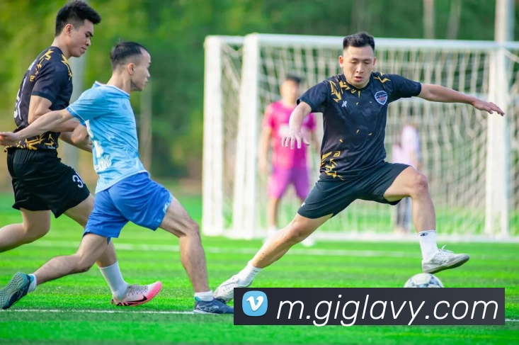 杰明分享攻筐技巧提升心得强调自知之明与谦逊态度